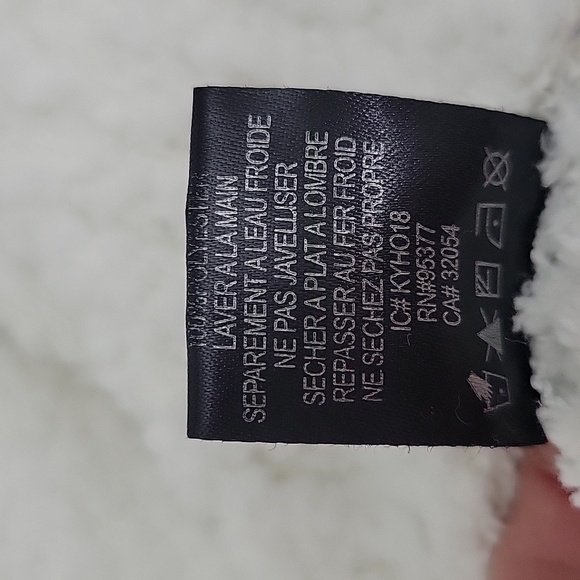 SANCTUARY White Teddy Sweater Women's Size Small - Picture 10 of 12